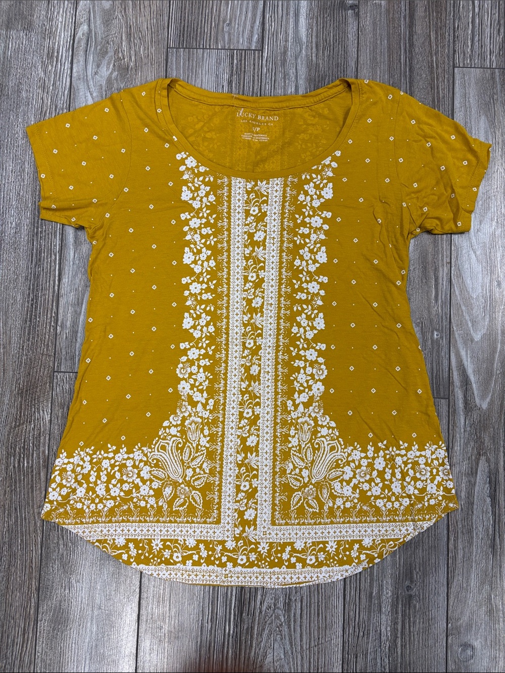 Lucky Brand Mustard Yellow Short Sleeve Floral Scoop Neck Top
